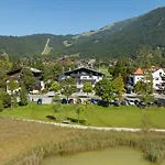 Апарт-готель Lakeside Seefeld