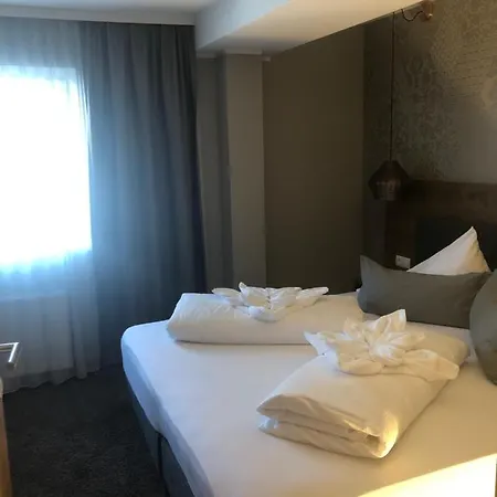 Lakeside Seefeld Aparthotel 4*