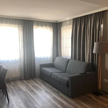 公寓式酒店 Lakeside Seefeld 蒂罗尔-泽费尔德