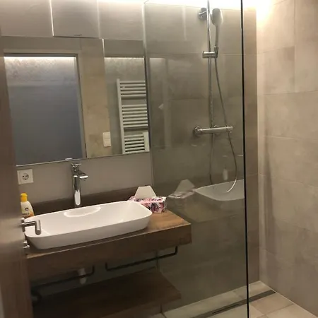 Lakeside Seefeld Апарт-отель 4*