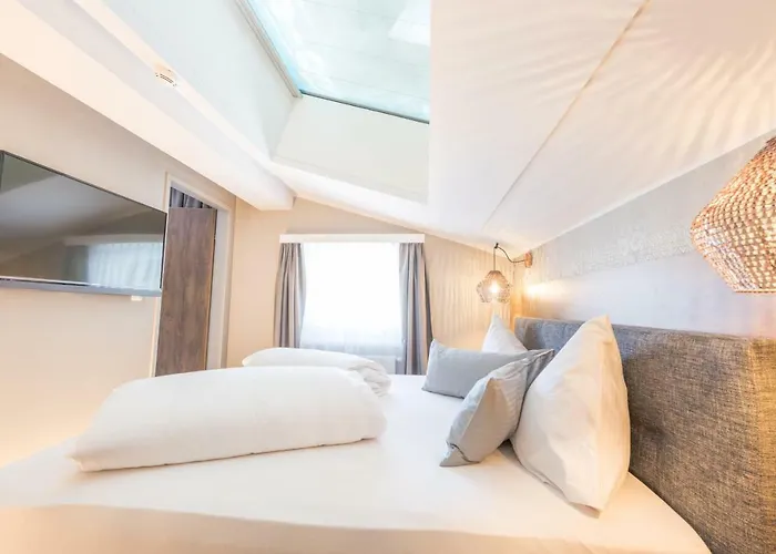 Apart-hotel Lakeside Seefeld 4*