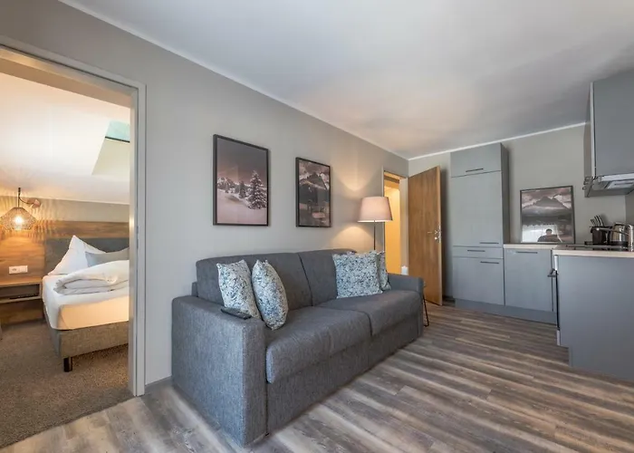 Апарт-отель Lakeside Seefeld 4*